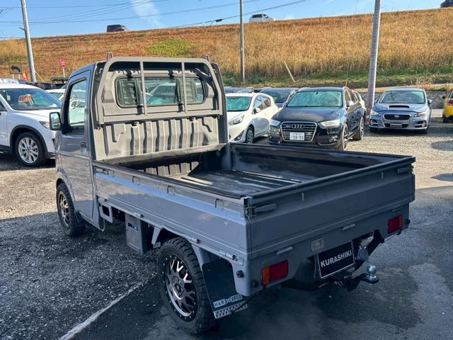 キャリイトラック ＫＣエアコン・パワステ　色替車　元色ホワイト　５速マニュアル　ヒッチメンバー（9枚目）