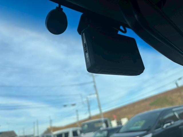 Ｎ－ＯＮＥ プレミアム・Ｌパッケージ　純ナビ　ワンセグ　スマートキー　Ｂカメラ（27枚目）