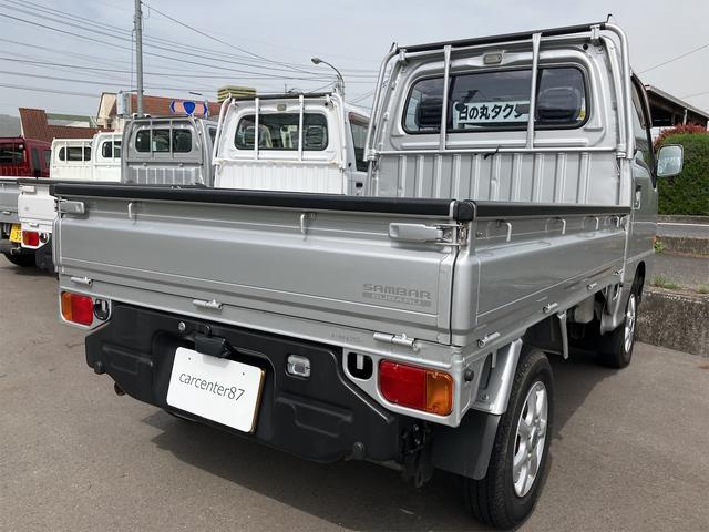 ＴＢ　４ＷＤ　５速ＭＴ　アルミホイール　エアコン　運転席エアバッグ(5枚目)