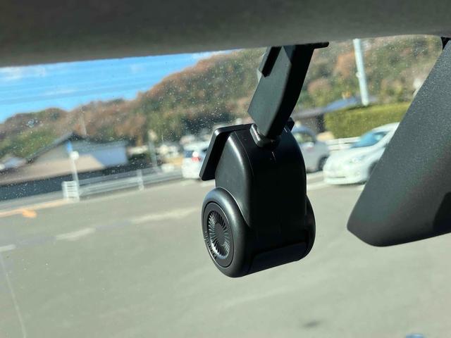 ムーヴ Ｇ　届出済未使用車・禁煙車・　ドライブレコーダー　全周囲カメラ　両側スライド・片側電動　ＴＶ　クリアランスソナー　レーンアシスト　パークアシスト　衝突被害軽減システム　ＬＥＤヘッドランプ　スマートキー　アイドリングストップ（6枚目）