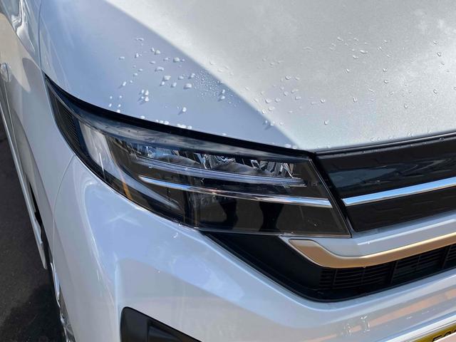 ムーヴ Ｇ　届出済未使用車・禁煙車・　ドライブレコーダー　全周囲カメラ　両側スライド・片側電動　ＴＶ　クリアランスソナー　レーンアシスト　パークアシスト　衝突被害軽減システム　ＬＥＤヘッドランプ　スマートキー　アイドリングストップ（15枚目）