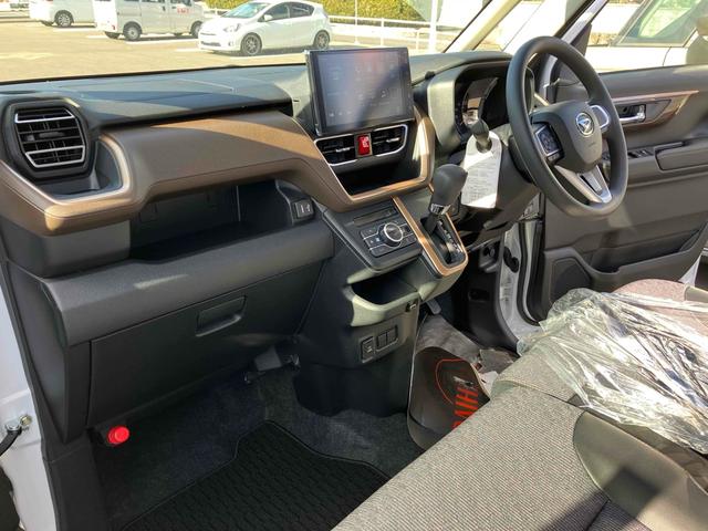 ムーヴ Ｇ　届出済未使用車・禁煙車・　ドライブレコーダー　全周囲カメラ　両側スライド・片側電動　ＴＶ　クリアランスソナー　レーンアシスト　パークアシスト　衝突被害軽減システム　ＬＥＤヘッドランプ　スマートキー　アイドリングストップ（24枚目）