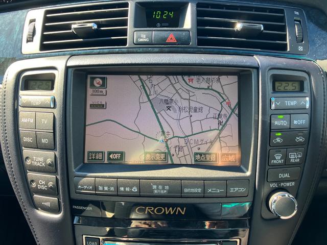 クラウン アスリート カールソン19インチアルミ 純正ナビ バックカメラ ETC スマートキー クルーズコントロール オートライト パワーシート オートエアコン(4枚目)
