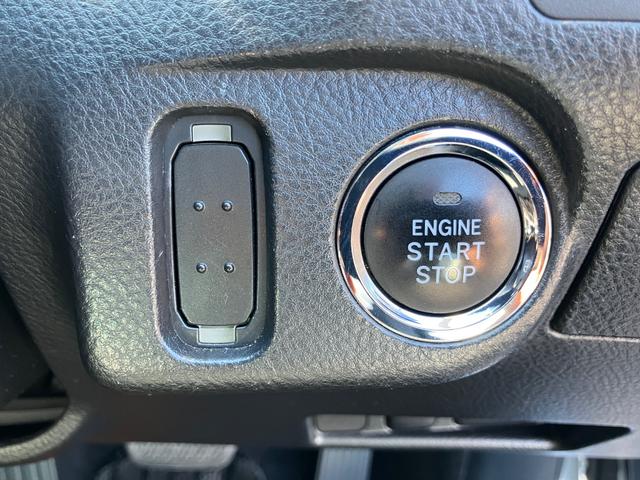 クラウン アスリート カールソン19インチアルミ 純正ナビ バックカメラ ETC スマートキー クルーズコントロール オートライト パワーシート オートエアコン(8枚目)