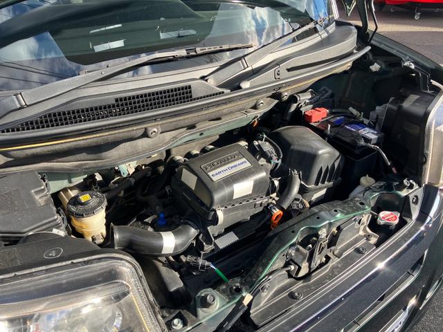 Ｎ－ＢＯＸカスタム Ｇ・Ｌパッケージ　ＥＴＣ　左側パワースライドドア　ナビＴＶ　ＤＶＤ再生　Ｂｌｕ－ｒａｙ　ＢＴオーディオ　オートライト　ＨＩＤ　スマートキー　アイドリングストップ（22枚目）