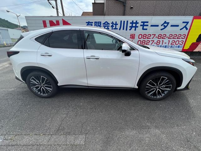 ＮＸ ＮＸ３５０ｈ　バージョンＬ　４ＷＤ　ドライブレコーダー　ＥＴＣ　全周囲カメラ　クリアランスソナー　オートクルーズコントロール　レーンアシスト　パワーシート　衝突被害軽減システム　ナビ　ＬＥＤヘッドランプ　電動リアゲート（15枚目）