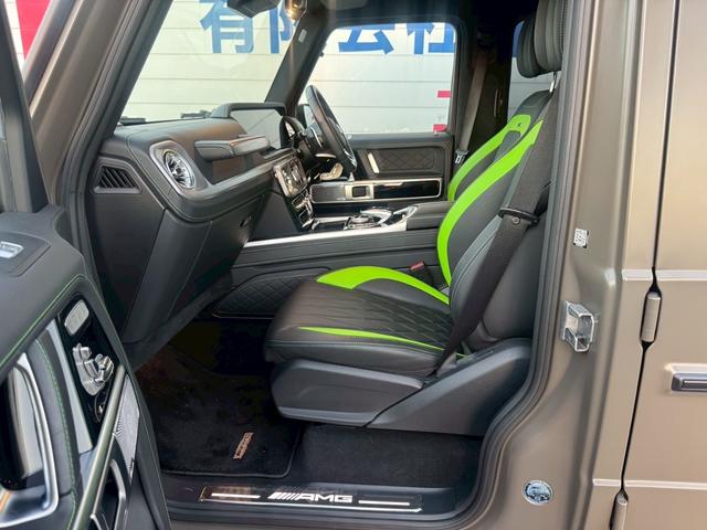 Ｇクラス Ｇ６３　東京世田谷スペシャルオーダー　４ＷＤ　ドライブレコーダー　全周囲カメラ　クリアランスソナー　オートクルーズコントロール　レーンアシスト　パワーシート　衝突被害軽減システム　サンルーフ　オートライト（30枚目）