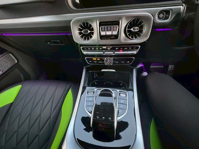 Ｇクラス Ｇ６３　東京世田谷スペシャルオーダー　４ＷＤ　ドライブレコーダー　全周囲カメラ　クリアランスソナー　オートクルーズコントロール　レーンアシスト　パワーシート　衝突被害軽減システム　サンルーフ　オートライト（38枚目）