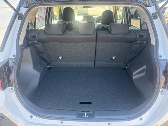 ライズ Z 4WD バックカメラ クリアランスソナー オートクルーズコントロール レーンアシスト 衝突被害軽減システム TV オートライト LEDヘッドランプ アルミホイール スマートキー アイドリングストップ(20枚目)