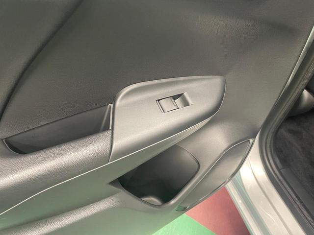 Lパッケージ 禁煙車 ストラーダナビ ワンセグTV ETC LEDヘッドライト クルーズコントロール 本革巻きステアリング 取扱説明書 メンテナンスノート スペアキー(61枚目)