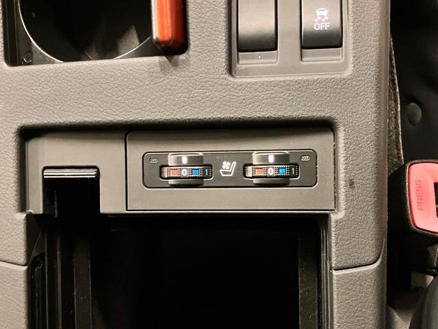 ＲＸ ＲＸ４５０ｈ　バージョンＬ　純正ナビ　ＴＶ　ビルトインＥＴＣ　バックカメラ　クルーズコントロール　ベンチレーション　シートヒーター　運転席・助手席パワーシート　パワーバックドア　ブラックレザーシート（22枚目）