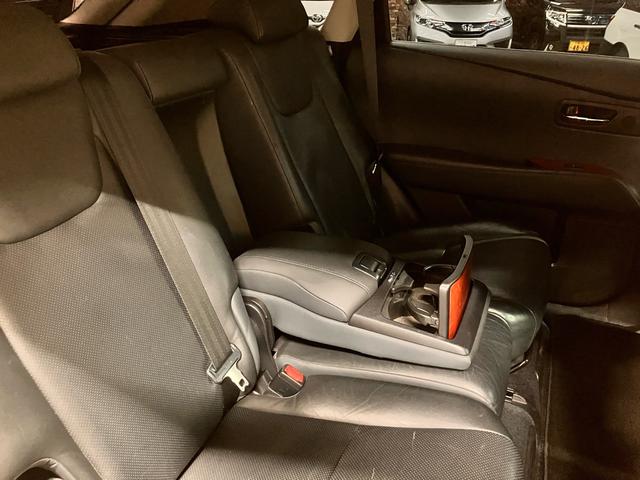 ＲＸ ＲＸ４５０ｈ　バージョンＬ　純正ナビ　ＴＶ　ビルトインＥＴＣ　バックカメラ　クルーズコントロール　ベンチレーション　シートヒーター　運転席・助手席パワーシート　パワーバックドア　ブラックレザーシート（25枚目）