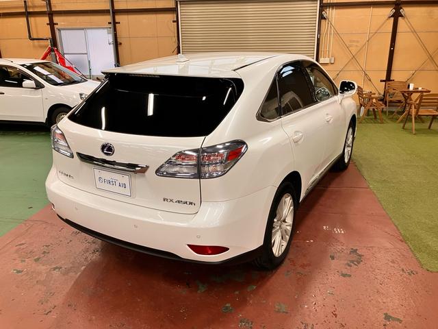 ＲＸ ＲＸ４５０ｈ　バージョンＬ　純正ナビ　ＴＶ　ビルトインＥＴＣ　バックカメラ　クルーズコントロール　ベンチレーション　シートヒーター　運転席・助手席パワーシート　パワーバックドア　ブラックレザーシート（40枚目）