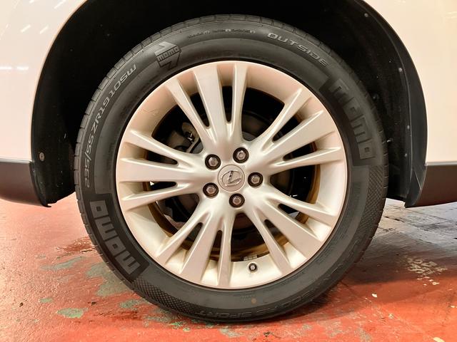 ＲＸ ＲＸ４５０ｈ　バージョンＬ　純正ナビ　ＴＶ　ビルトインＥＴＣ　バックカメラ　クルーズコントロール　ベンチレーション　シートヒーター　運転席・助手席パワーシート　パワーバックドア　ブラックレザーシート（50枚目）