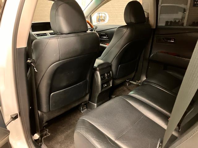 ＲＸ ＲＸ４５０ｈ　バージョンＬ　純正ナビ　ＴＶ　ビルトインＥＴＣ　バックカメラ　クルーズコントロール　ベンチレーション　シートヒーター　運転席・助手席パワーシート　パワーバックドア　ブラックレザーシート（53枚目）