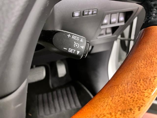 ＲＸ ＲＸ４５０ｈ　バージョンＬ　純正ナビ　ＴＶ　ビルトインＥＴＣ　バックカメラ　クルーズコントロール　ベンチレーション　シートヒーター　運転席・助手席パワーシート　パワーバックドア　ブラックレザーシート（64枚目）