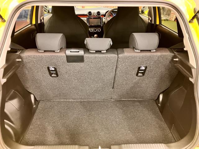 スイフトスポーツ ベースグレード　純正ナビ　フルセグＴＶ　ナヒ連動ドラレコ前後カメラ　全周囲モニター　ビルトインＥＴＣ　クルーズコントロール　運転席シートヒーター　ブラインドスポットモニター　ブラックデカール　ユーザー買取　禁煙車（12枚目）