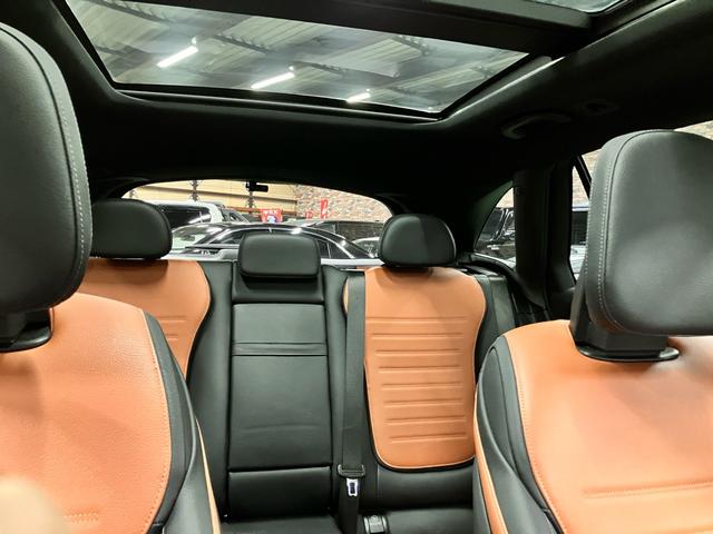 ＧＬＣ ＧＬＣ２２０ｄ　４マチック　ドライバーズパッケージ　ＡＭＧレザーエクスクルーシブＰＫＧ　パノラマサンルーフ　ブラック・ブラウンレザーシート　Ｂｕｒｍｅｓｔｅｒサウンド　純正ドライブレコーダー　ＥＴＣ　純正ナビ　フルセグＴＶ　ユーザー買取　スペアキー有（21枚目）