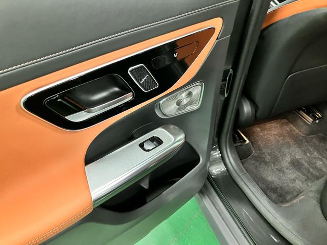 ＧＬＣ ＧＬＣ２２０ｄ　４マチック　ドライバーズパッケージ　ＡＭＧレザーエクスクルーシブＰＫＧ　パノラマサンルーフ　ブラック・ブラウンレザーシート　Ｂｕｒｍｅｓｔｅｒサウンド　純正ドライブレコーダー　ＥＴＣ　純正ナビ　フルセグＴＶ　ユーザー買取　スペアキー有（56枚目）