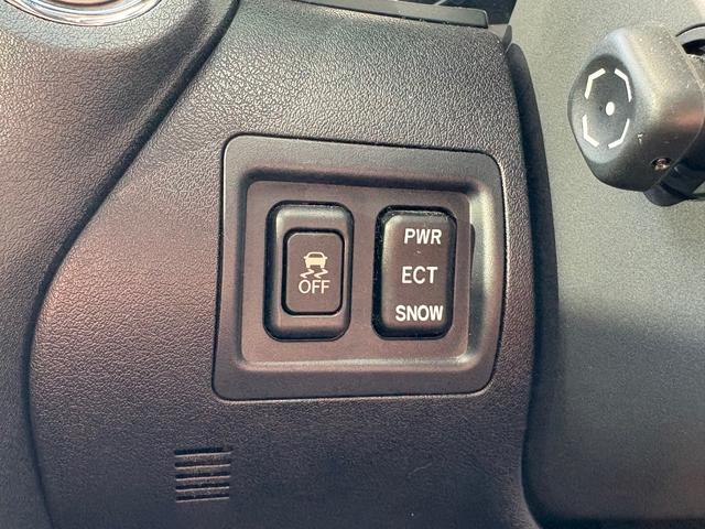 ＩＳ 　純正ナビ・ＴＶ・バックモニター・ＤＶＤチェンジャー・レザーシート・サンルーフ・ツィーター・ドラレコ・社外ヘッドライト・フォッグランプ・ローダウン・社外１９インチアルミ・ＥＴＣ（35枚目）