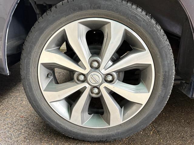 デイズ ハイウェイスター　Ｇ　純正ナビ・フルセグＴＶ・アラウンドビューモニター・スマートキー・プッシュスタート・１５インチ純正アルミ・（6枚目）