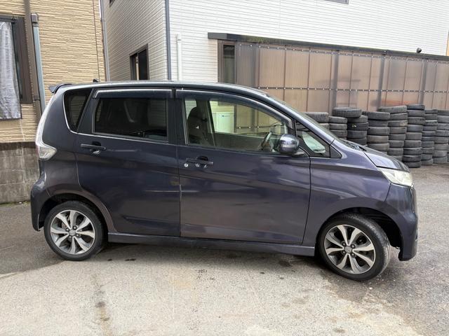 デイズ ハイウェイスター　Ｇ　純正ナビ・フルセグＴＶ・アラウンドビューモニター・スマートキー・プッシュスタート・１５インチ純正アルミ・（15枚目）