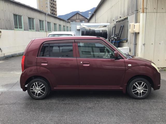 NISSAN PINO S
