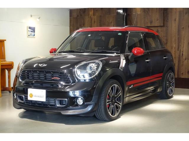 ジョンクーパーワークス クロスオーバー ミニ・クーパー中古車 当店認定中古車 社外SDナビ DVD 地デジ Bluetooth ブラックレザーシート シートヒーター ブラックインナーヘッドライト オートクルーズ 距離19000キロ(3枚目)
