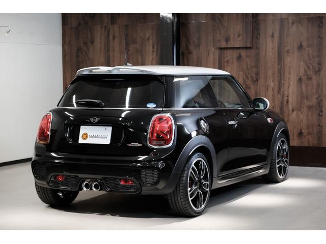 ジョンクーパーワークス ミニ・クーパー中古車 ジョンクーパーワークス ユーザー買い取り サブコン ヘッドアップディスプレイ アダプティブクルーズ 禁煙 Bluetooth接続 スマートキー 記録簿 ETC2.0(8枚目)