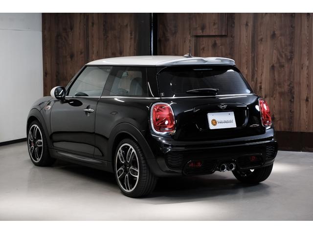 ジョンクーパーワークス ミニ・クーパー中古車 ジョンクーパーワークス ユーザー買い取り サブコン ヘッドアップディスプレイ アダプティブクルーズ 禁煙 Bluetooth接続 スマートキー 記録簿 ETC2.0(9枚目)