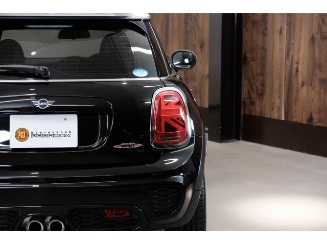 ジョンクーパーワークス ミニ・クーパー中古車 ジョンクーパーワークス ユーザー買い取り サブコン ヘッドアップディスプレイ アダプティブクルーズ 禁煙 Bluetooth接続 スマートキー 記録簿 ETC2.0(21枚目)
