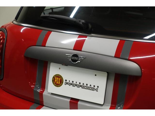 ジョンクーパーワークス ミニ クーパー中古車 ナビ バックカメラ ジオミックエアロボディキット リアウイング ETC 18インチホイール ジオミックダウンサス ハーマンカードンオーディオ ジオミックマフラー(23枚目)