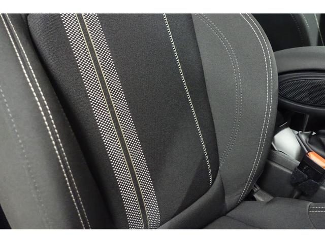 ジョンクーパーワークス ミニ クーパー中古車 ナビ バックカメラ ジオミックエアロボディキット リアウイング ETC 18インチホイール ジオミックダウンサス ハーマンカードンオーディオ ジオミックマフラー(62枚目)
