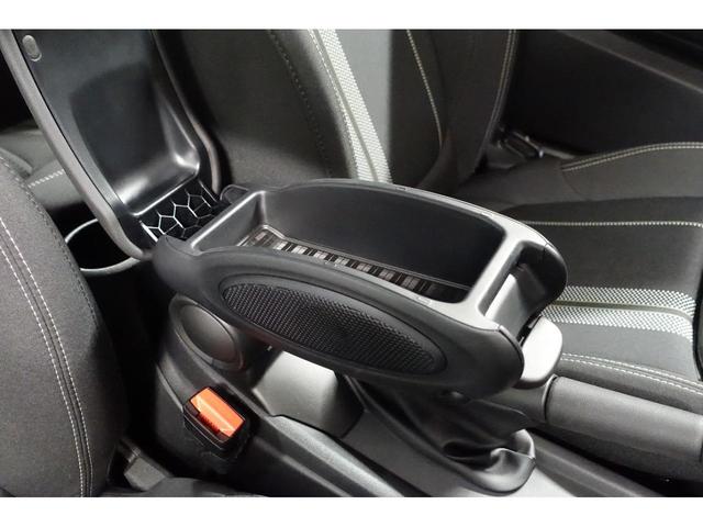 ジョンクーパーワークス ミニ クーパー中古車 ナビ バックカメラ ジオミックエアロボディキット リアウイング ETC 18インチホイール ジオミックダウンサス ハーマンカードンオーディオ ジオミックマフラー(64枚目)