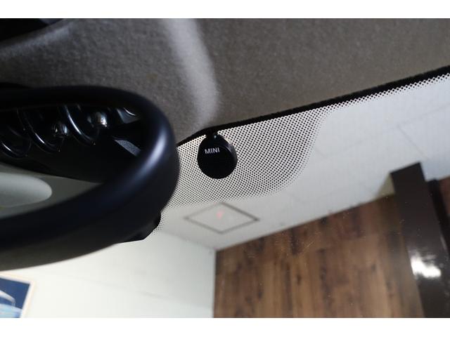 クーパー クラブマン ミニ アイスドチョコレート 中古車 CD アンビエントライト クラブドア カムデンヘッドライト HID 48000キロ(30枚目)