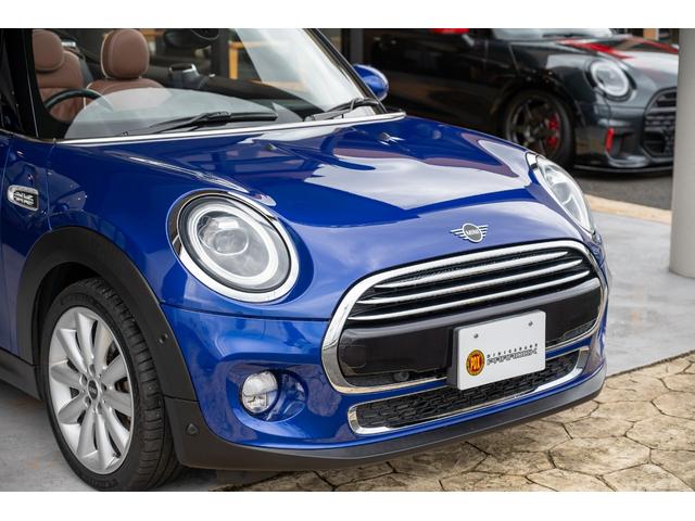 ＭＩＮＩ クーパー　コンバーチブル　全国対応６ヶ月保証付き　スターライトブルー　純正ナビ　ヒートシーター　レザーシート　タッチパネル　バックカメラ　パーキングセンサー　ＭＩＮＩＹｏｕｒｓ　ソフトトップ　コンフォートアクセス（19枚目）