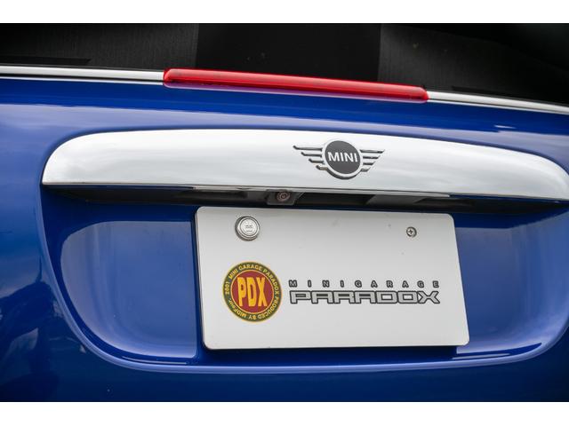 ＭＩＮＩ クーパー　コンバーチブル　全国対応６ヶ月保証付き　スターライトブルー　純正ナビ　ヒートシーター　レザーシート　タッチパネル　バックカメラ　パーキングセンサー　ＭＩＮＩＹｏｕｒｓ　ソフトトップ　コンフォートアクセス（29枚目）