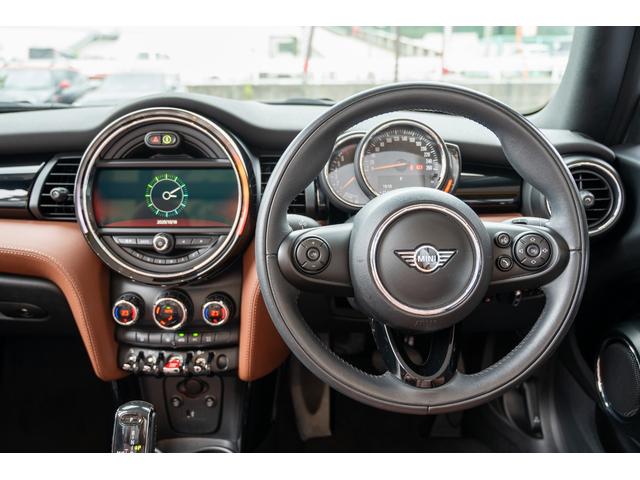 ＭＩＮＩ クーパー　コンバーチブル　全国対応６ヶ月保証付き　スターライトブルー　純正ナビ　ヒートシーター　レザーシート　タッチパネル　バックカメラ　パーキングセンサー　ＭＩＮＩＹｏｕｒｓ　ソフトトップ　コンフォートアクセス（34枚目）