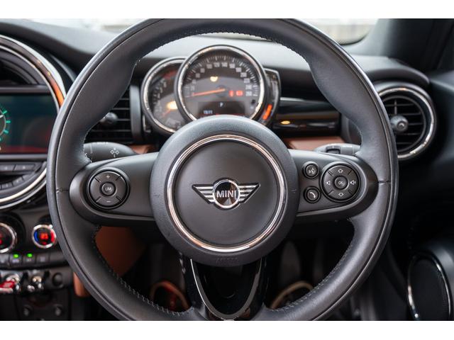 ＭＩＮＩ クーパー　コンバーチブル　全国対応６ヶ月保証付き　スターライトブルー　純正ナビ　ヒートシーター　レザーシート　タッチパネル　バックカメラ　パーキングセンサー　ＭＩＮＩＹｏｕｒｓ　ソフトトップ　コンフォートアクセス（36枚目）