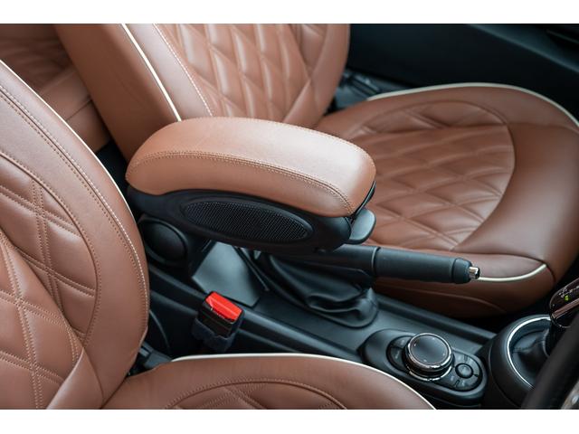 ＭＩＮＩ クーパー　コンバーチブル　全国対応６ヶ月保証付き　スターライトブルー　純正ナビ　ヒートシーター　レザーシート　タッチパネル　バックカメラ　パーキングセンサー　ＭＩＮＩＹｏｕｒｓ　ソフトトップ　コンフォートアクセス（52枚目）