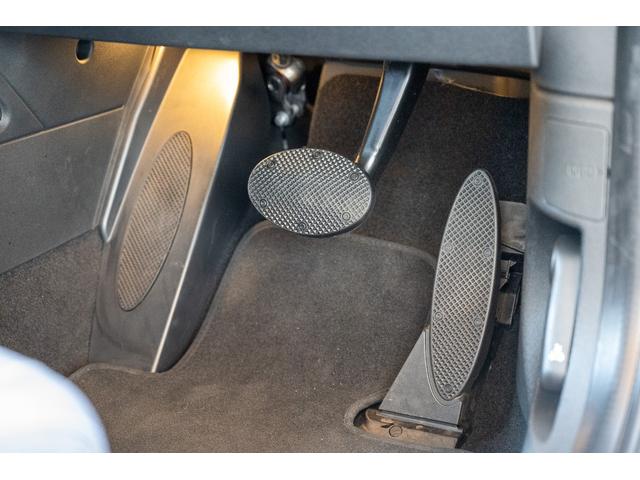 ＭＩＮＩ クーパーＳ　フェイバリット・トリム　Ｆ６６　クーパーＳ　ナノクホワイト　全国対応６ヶ月保証　３６０度ビュー　べスキンレザー　ワイヤレスチャージャー　純正ナビ　バックカメラ　ブラインドスポットモニター　前後パーキングセンサー（55枚目）