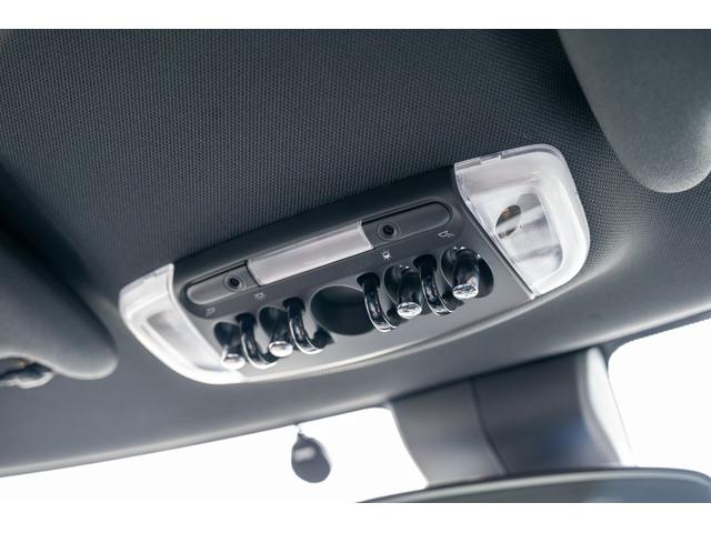 MINI クーパー ブリティッシュレーシンググリーン 全国対応6ヶ月保証 6M/T RACECHIP ドライビングモード 純正ナビ インテリジェントセーフティー ヘッドアップディスプレイ バックカメラ シートヒーター(38枚目)