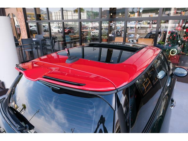 ＭＩＮＩ ジョンクーパーワークス　レベルグリーン　全国対応６ヶ月保証　サンルーフ　ＲＥＭＵＳマフラー　コンフォートアクセス　アクティブクルーズコントロール　インテリジェントセーフティ　バックカメラ　純正ナビ　デジタルインナーミラー（34枚目）