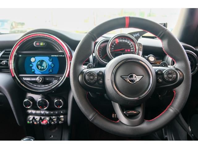 ＭＩＮＩ ジョンクーパーワークス　レベルグリーン　全国対応６ヶ月保証　サンルーフ　ＲＥＭＵＳマフラー　コンフォートアクセス　アクティブクルーズコントロール　インテリジェントセーフティ　バックカメラ　純正ナビ　デジタルインナーミラー（42枚目）