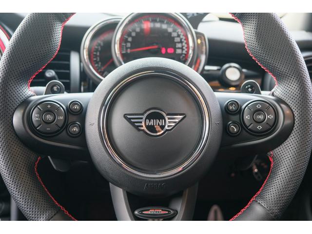 ＭＩＮＩ ジョンクーパーワークス　レベルグリーン　全国対応６ヶ月保証　サンルーフ　ＲＥＭＵＳマフラー　コンフォートアクセス　アクティブクルーズコントロール　インテリジェントセーフティ　バックカメラ　純正ナビ　デジタルインナーミラー（43枚目）