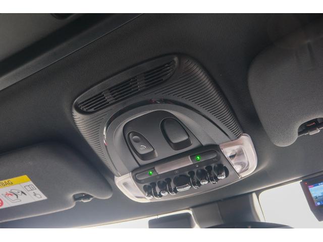 ＭＩＮＩ ジョンクーパーワークス　レベルグリーン　全国対応６ヶ月保証　サンルーフ　ＲＥＭＵＳマフラー　コンフォートアクセス　アクティブクルーズコントロール　インテリジェントセーフティ　バックカメラ　純正ナビ　デジタルインナーミラー（44枚目）