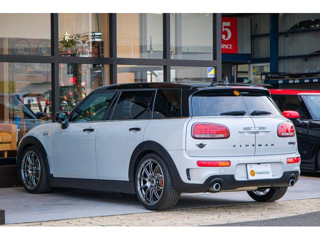 MINI クーパーSD クラブマン ホワイトシルバー 全国対応6ヶ月保証 純正タッチスクリーンナビ バックカメラ アクティブクルーズコントロール ドライビングモード インテリジェントセーフティ ADVAN Racing(6枚目)