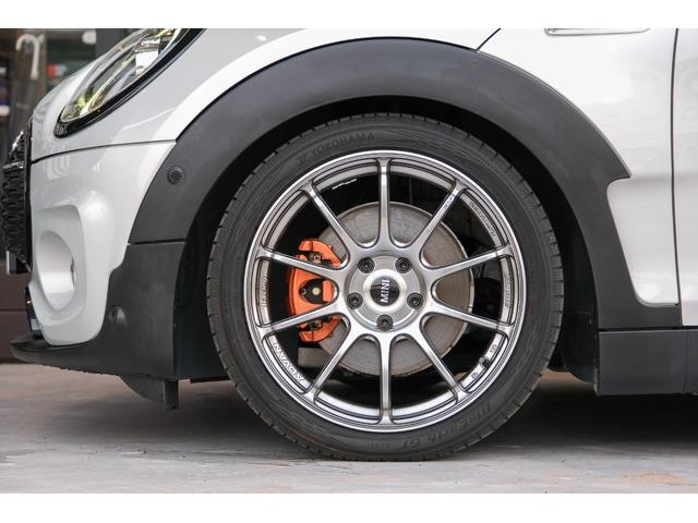 MINI クーパーSD クラブマン ホワイトシルバー 全国対応6ヶ月保証 純正タッチスクリーンナビ バックカメラ アクティブクルーズコントロール ドライビングモード インテリジェントセーフティ ADVAN Racing(9枚目)