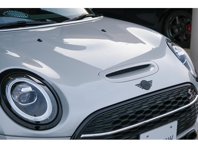 MINI クーパーSD クラブマン ホワイトシルバー 全国対応6ヶ月保証 純正タッチスクリーンナビ バックカメラ アクティブクルーズコントロール ドライビングモード インテリジェントセーフティ ADVAN Racing(21枚目)