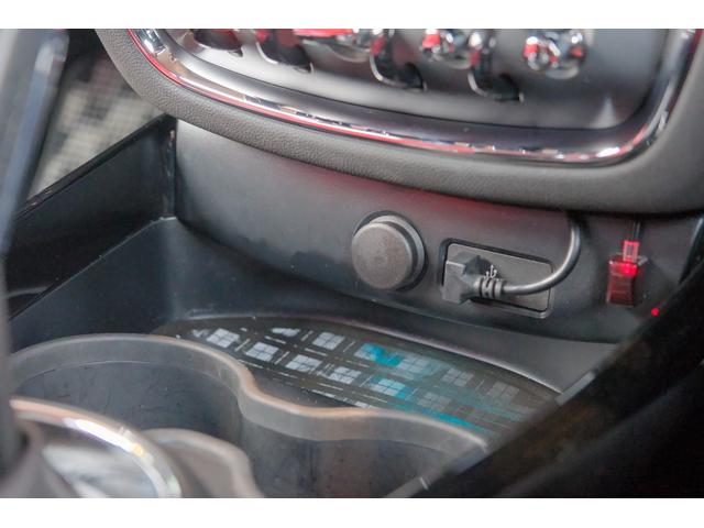 MINI クーパーSD クラブマン ホワイトシルバー 全国対応6ヶ月保証 純正タッチスクリーンナビ バックカメラ アクティブクルーズコントロール ドライビングモード インテリジェントセーフティ ADVAN Racing(49枚目)